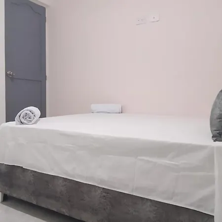 Pensión Casa Zoria *