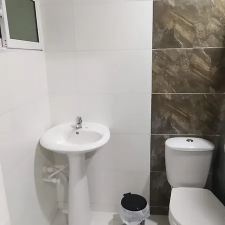 Pensión Casa Zoria *